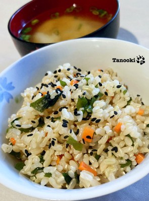wakame mixed rice